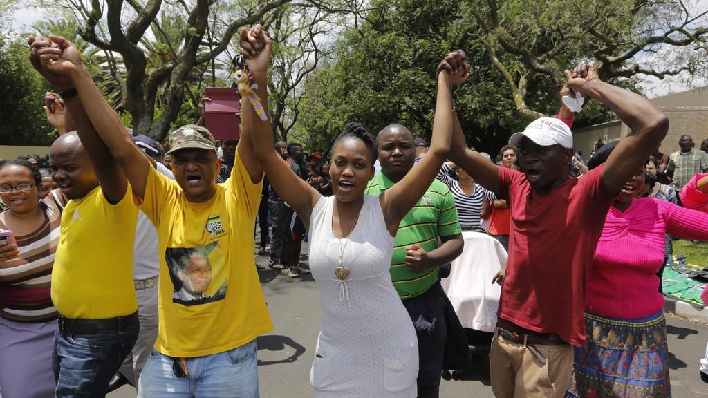 Welt trauert um Nelson Mandela