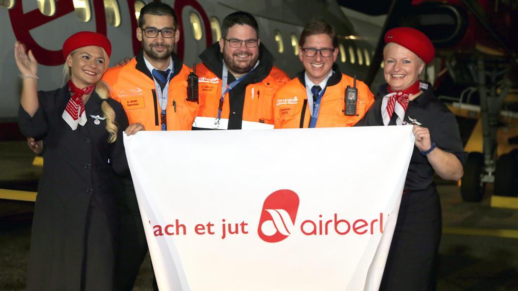 Abschied von Ari Berlin am Salzburger Flughafen