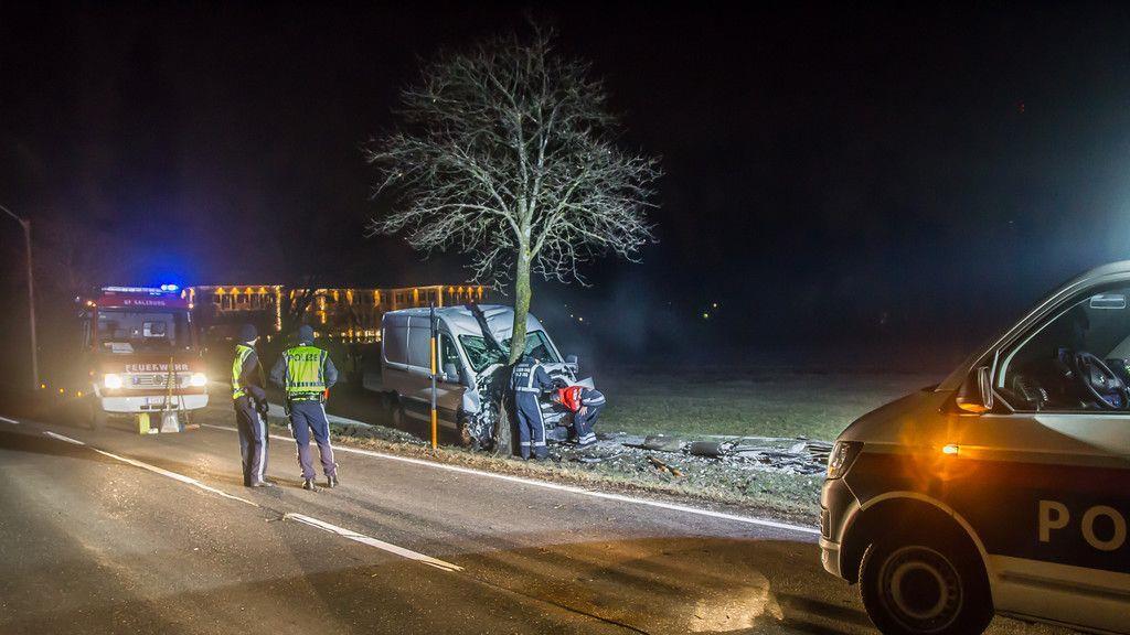 Unfall mit Transporter in Morzger Straße