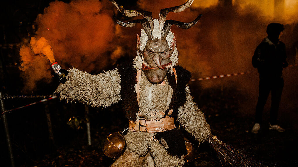 Hallwanger Perchtenlauf