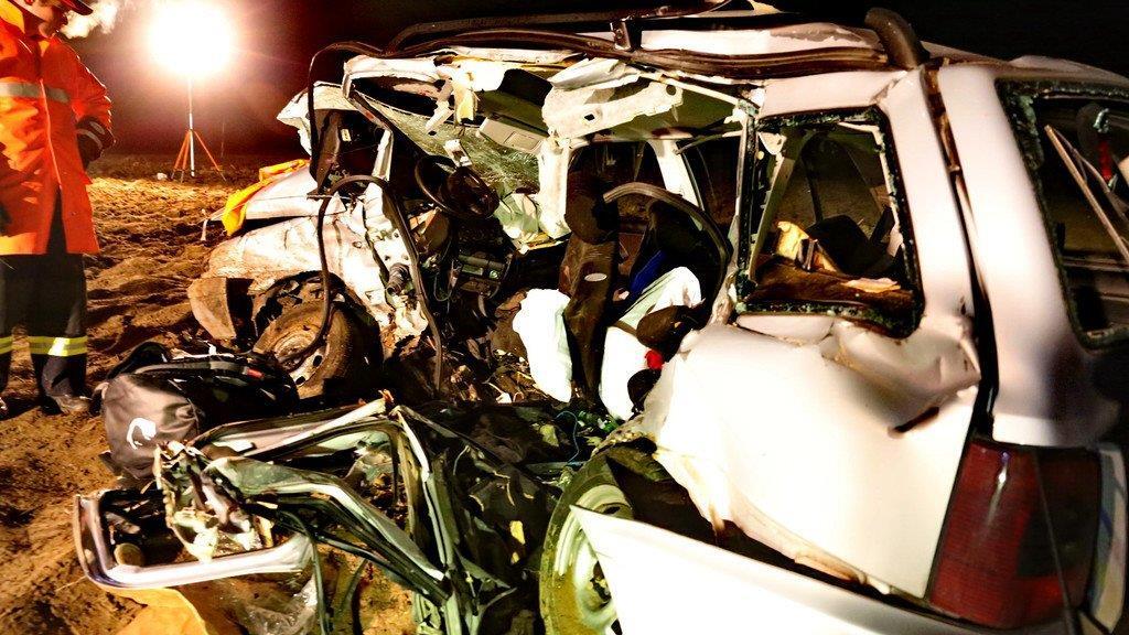 Zwei Tote bei Crash in Tacherting