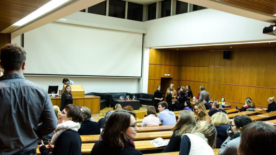 Bilder der Podiumsdiskussion