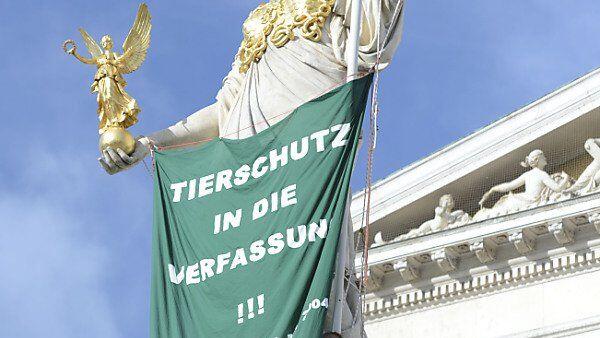 Österreich bekennt sich ab nun zum Tierschutz