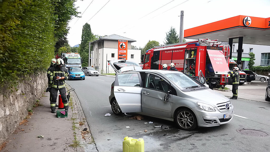 Pkw-Crash Aignerstraße