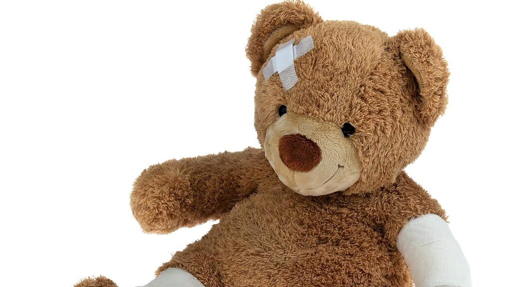 Der Teddy spendet Trost, Hilfe für Kinder mit psychisch kranken Eltern gibt es vom Verein JoJo.