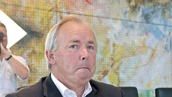 Auch Ex-Landeshauptmann Dörfler gilt als Beschuldigter
