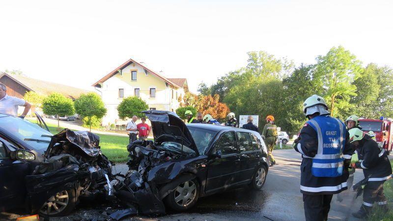 Frontalcrash bei Altheim