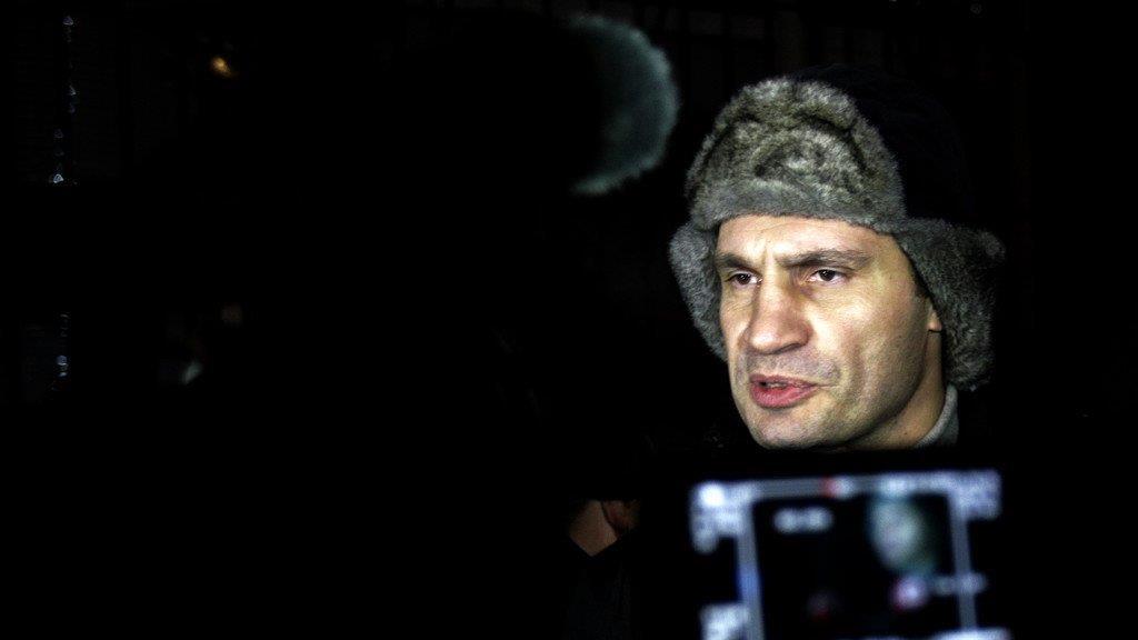 Machtkampf in der Ukraine: Proteste in Kiew