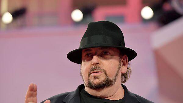 Toback weist die Anschuldigungen zurück