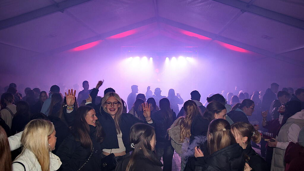 Krampus Disco-Party der G\u00f6ll Pass Kuchl
