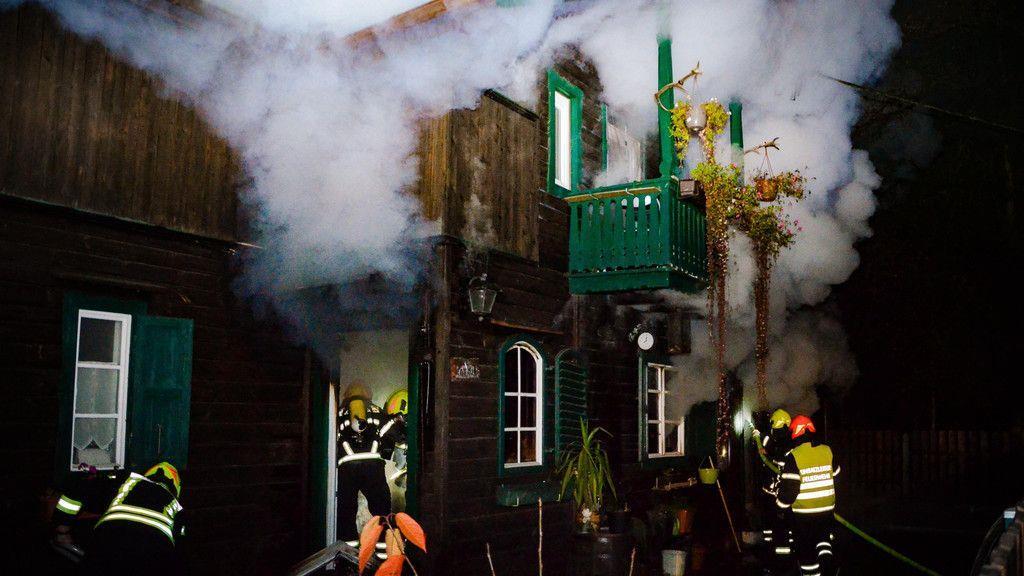 Toter bei Brand gefunden