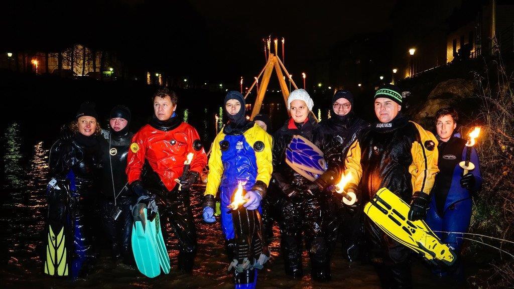 Adventschwimmen in Hallein