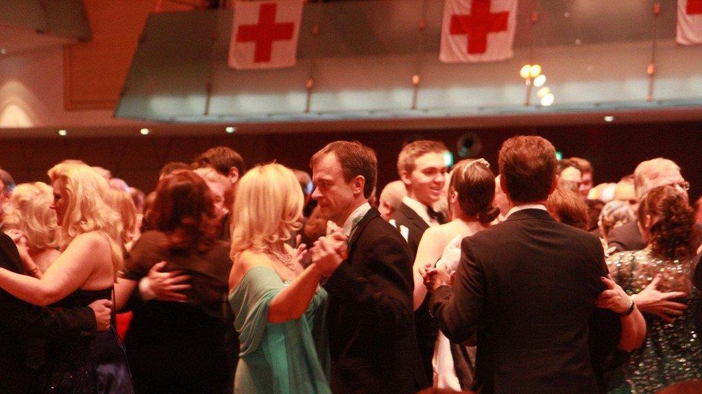 Rot-Kreuz-Ball2014 Teil I