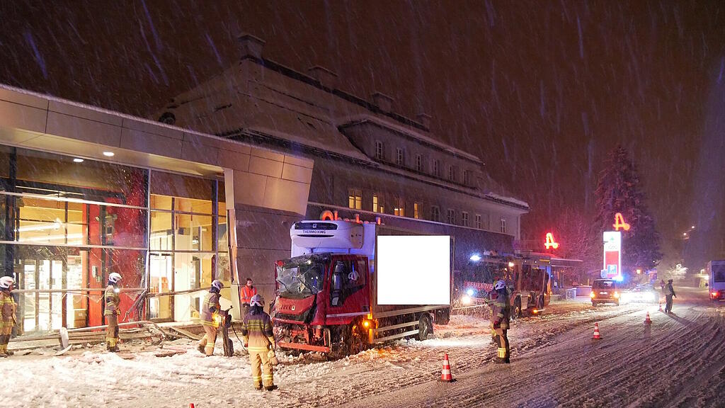 FF Bad Gastein Lkw in Spar