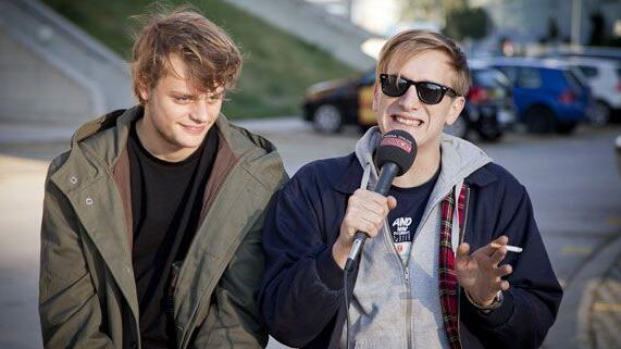 Till und Felix Kummer von Kraftklub im Interview mit VIENNA.AT vor ihrem Konzert im Wiener Gasometer