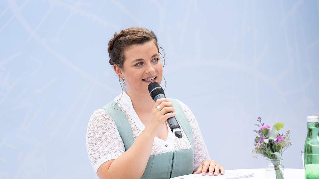 20230825_fmt_FESCH_Tracht_pp_-31.jpg