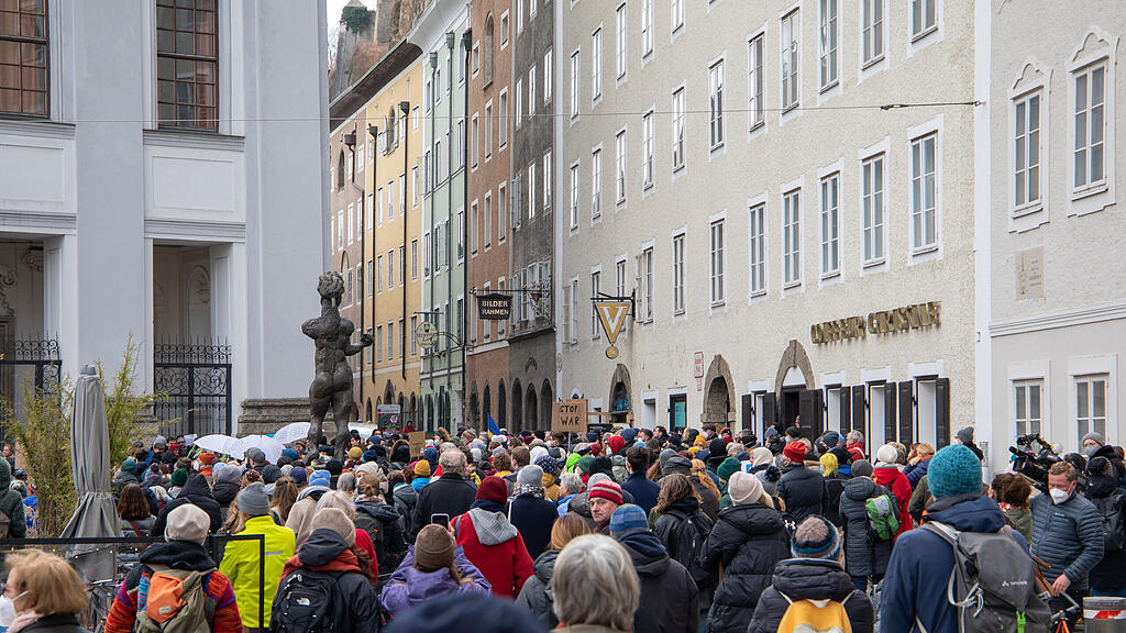 Demo für Ukraine in Salzburg
