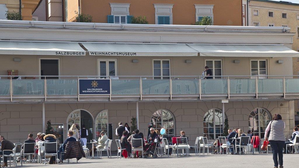 Café Glockenspiel wieder eröffnet