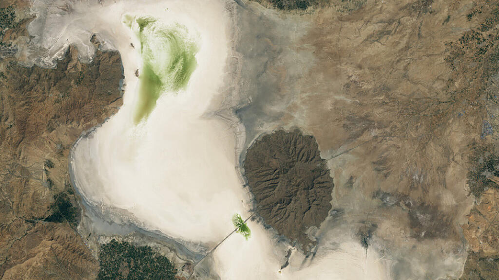 Inzwischen ist der Urmia-See weitgehend ausgetrocknet