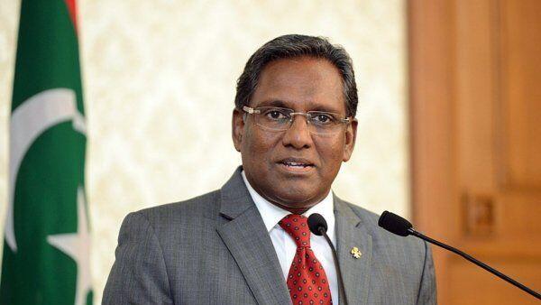 Präsident Waheed bleibt