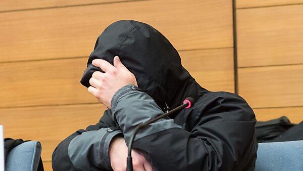 Der angeklagte Fahrdienstleiter legte bereits beim Prozessstart ein umfangreiches Geständnis ab.