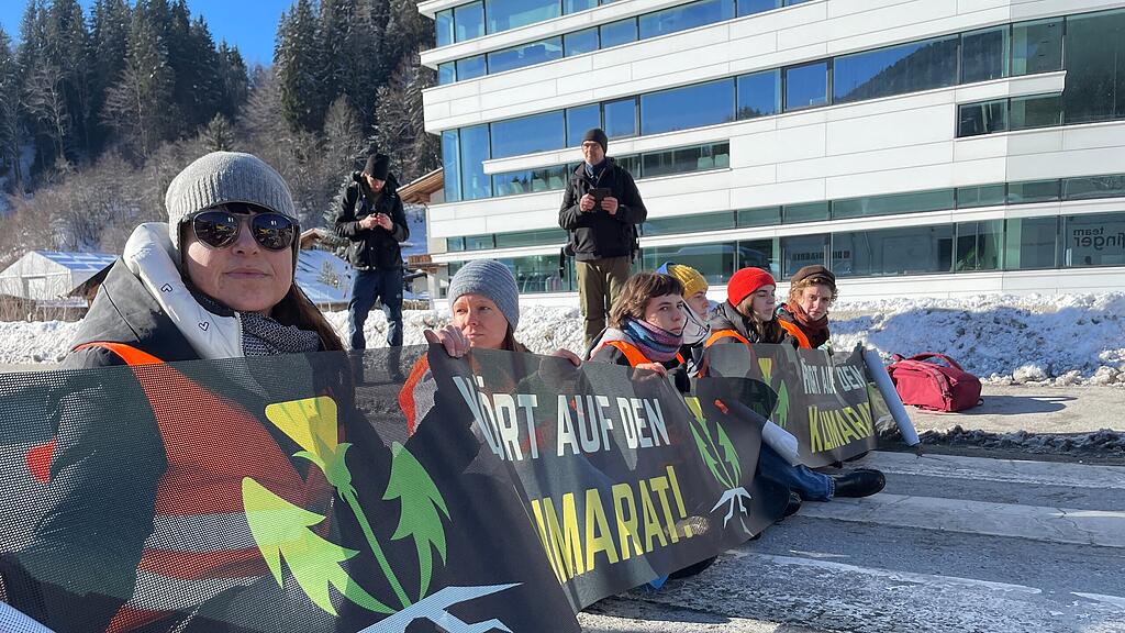 Protest Letzte Generation Kitzbühel