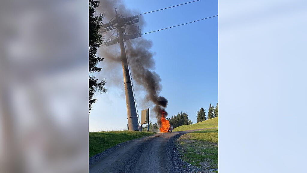 Pkw-Vollbrand Wagrain