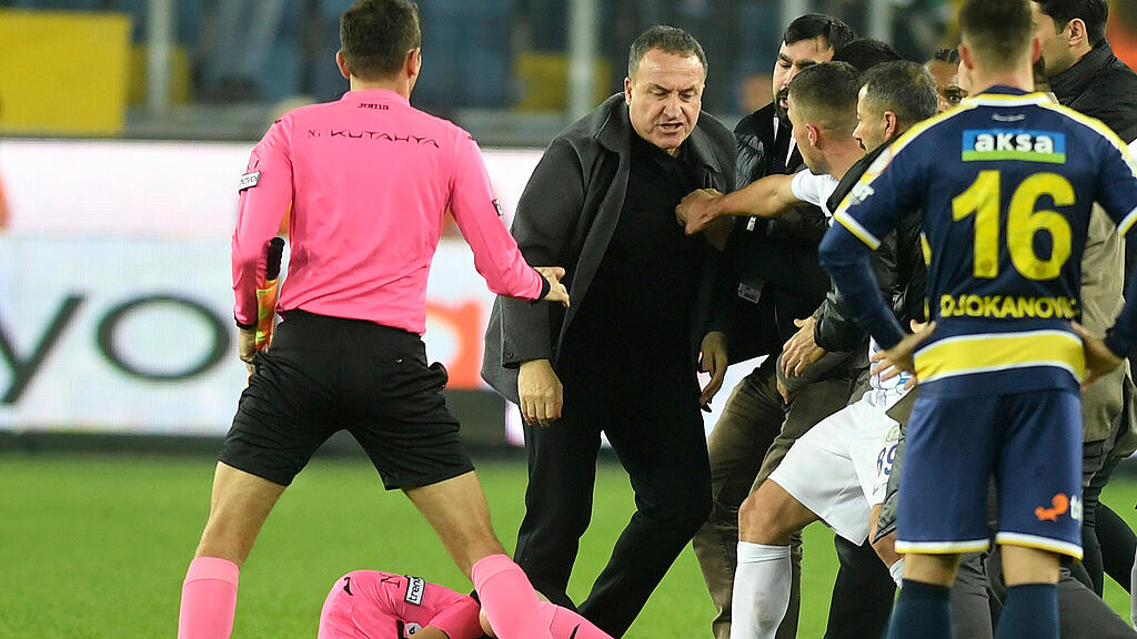 Faruk Koca, Halil Umut Meler