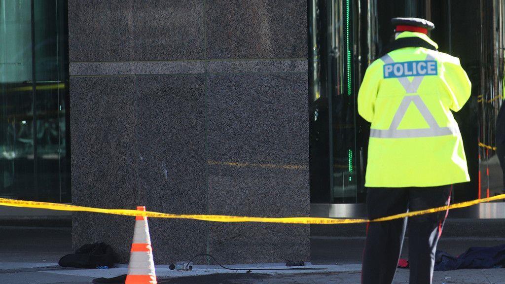 Transporter rast in Toronto in Menschenmenge: 10 Tote