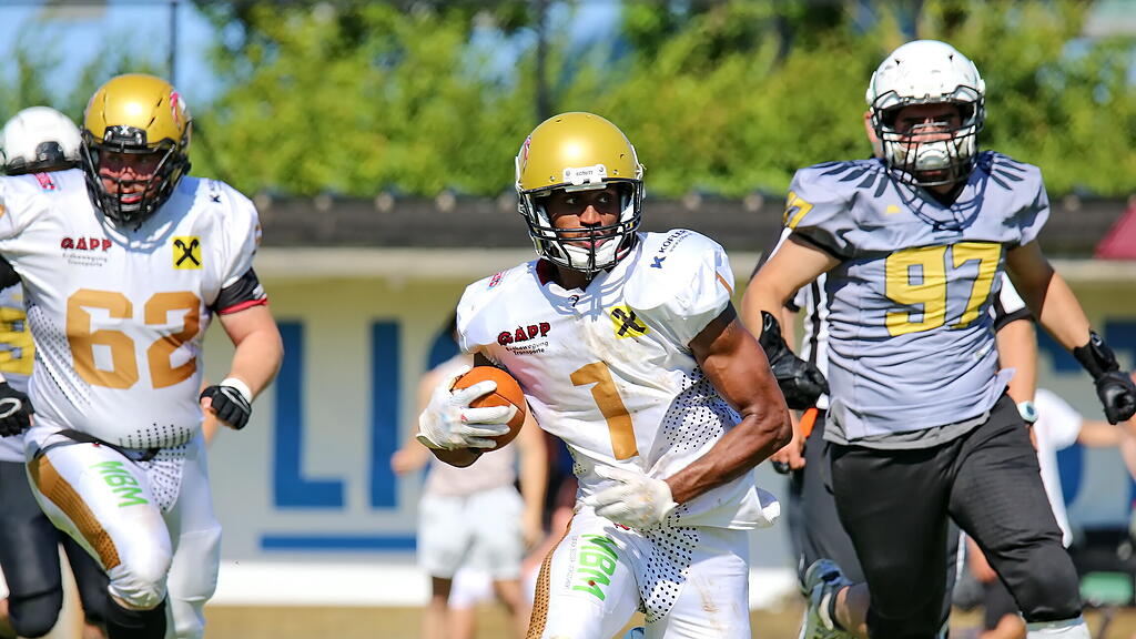 Salzburg Ducks, Football