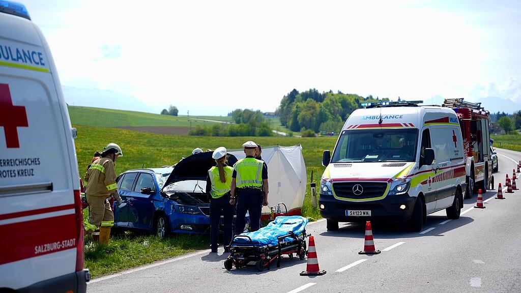 Drei Verletzte bei Pkw-Crash in Seekirchen