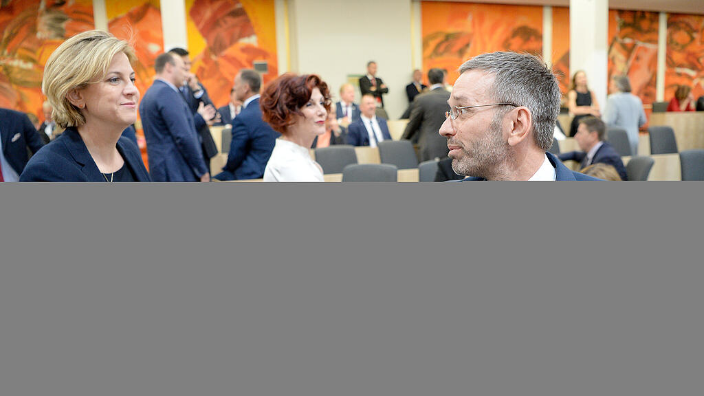 Nationalrat, Sondersitzung