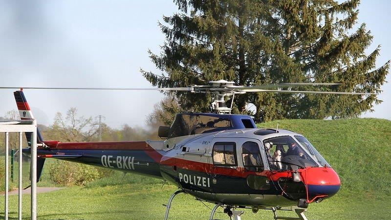 Großfahndung nach Überfall in Hallein I