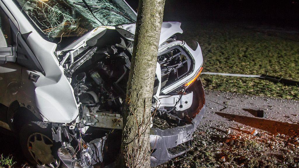 Unfall mit Transporter in Morzger Straße