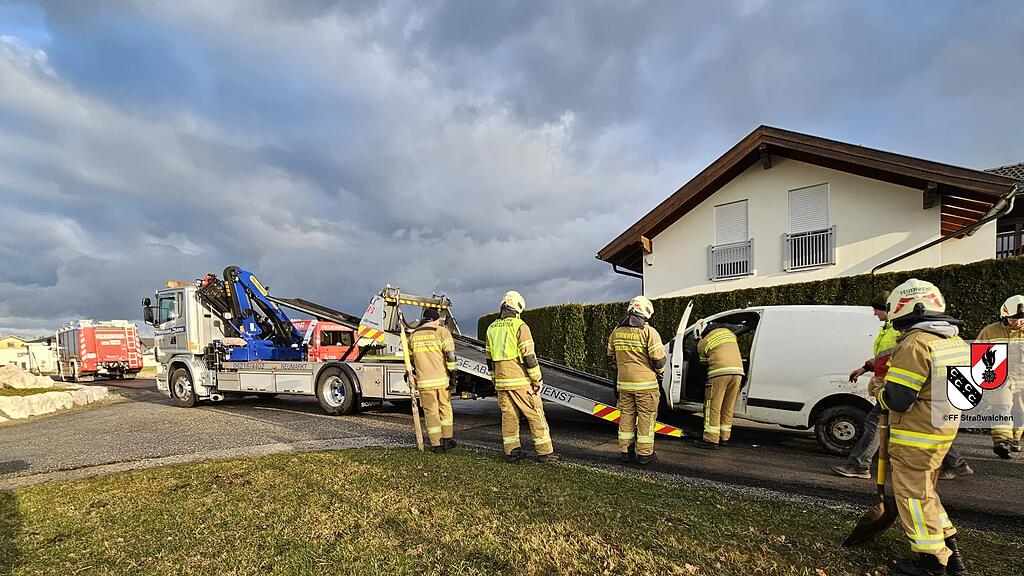 Pkw-Überschlag in Straßwalchen