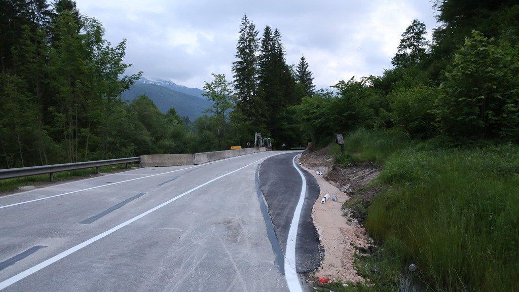 B305 bei Stangenwald weggespült