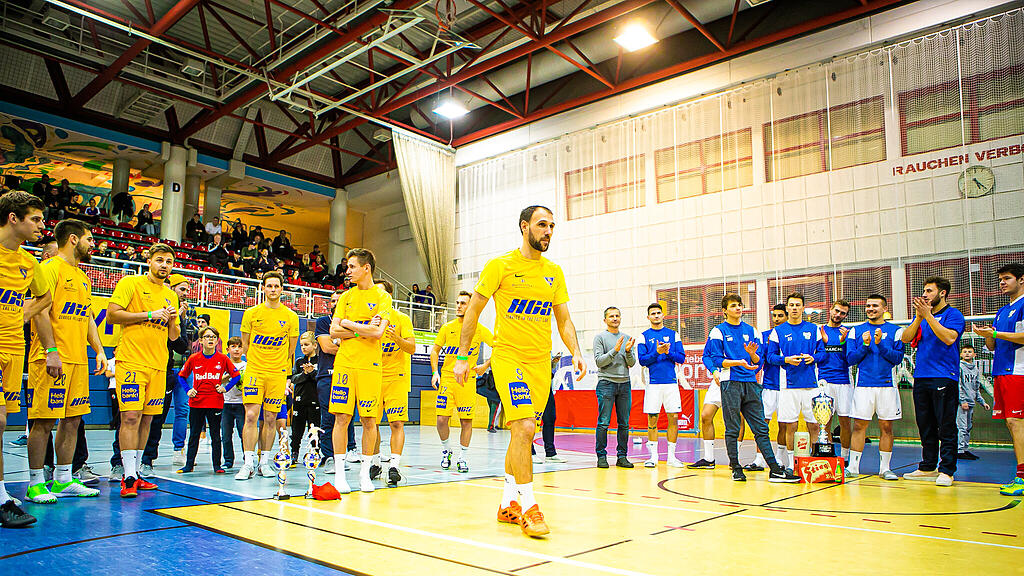 Salzburger Stier, Hallenfu\u00dfball