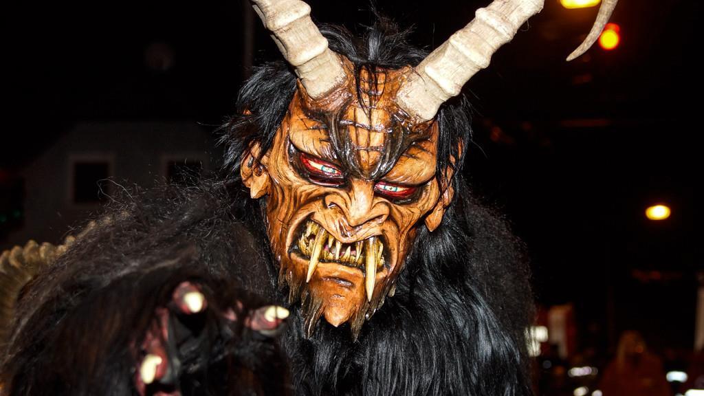 Gnigler Perchtenlauf