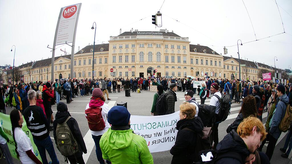 Großprotest "Letzte Generation Österreich" in Wien