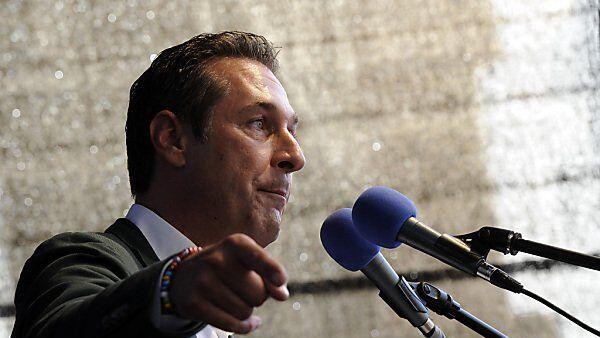 Distanz zu Antisemitismus