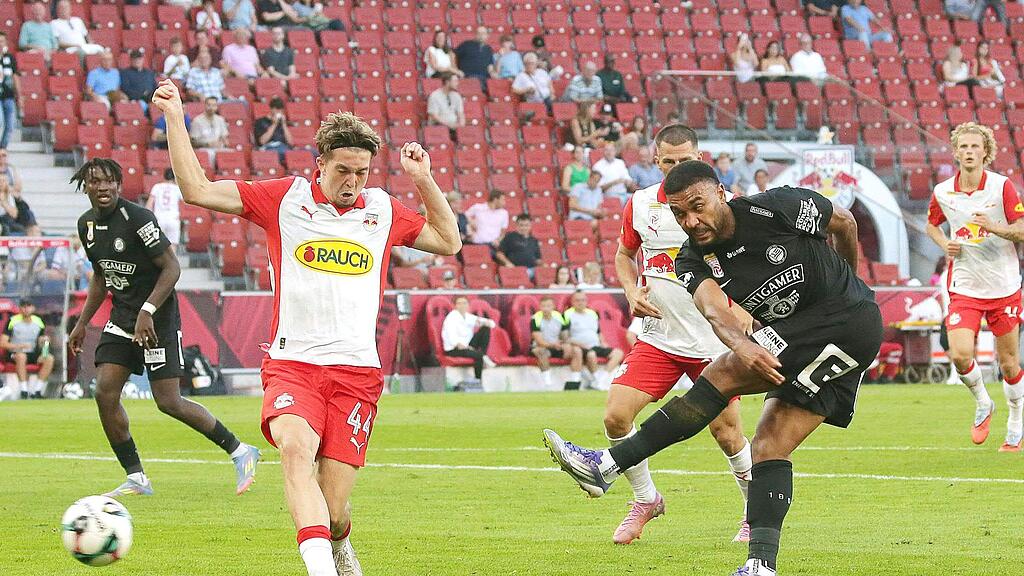 FUSSBALL/BUNDESLIGA/ADMIRAL BUNDESLIGA/7. RUNDE: RED BULL SALZBURG - SK PUNTIGAMER STURM GRAZ