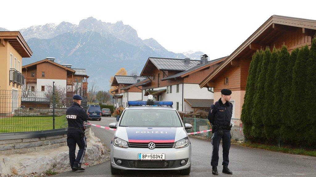 Mord in Saalfelden: Emotionen bei Lokalaugenschein