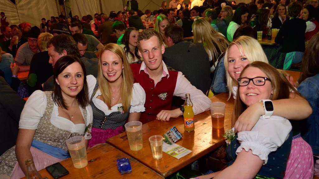 Sagler Bierzelt, FR, III