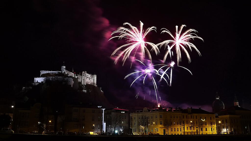 Silvesterfeuerwerk 2021/22 in der Stadt Salzburg