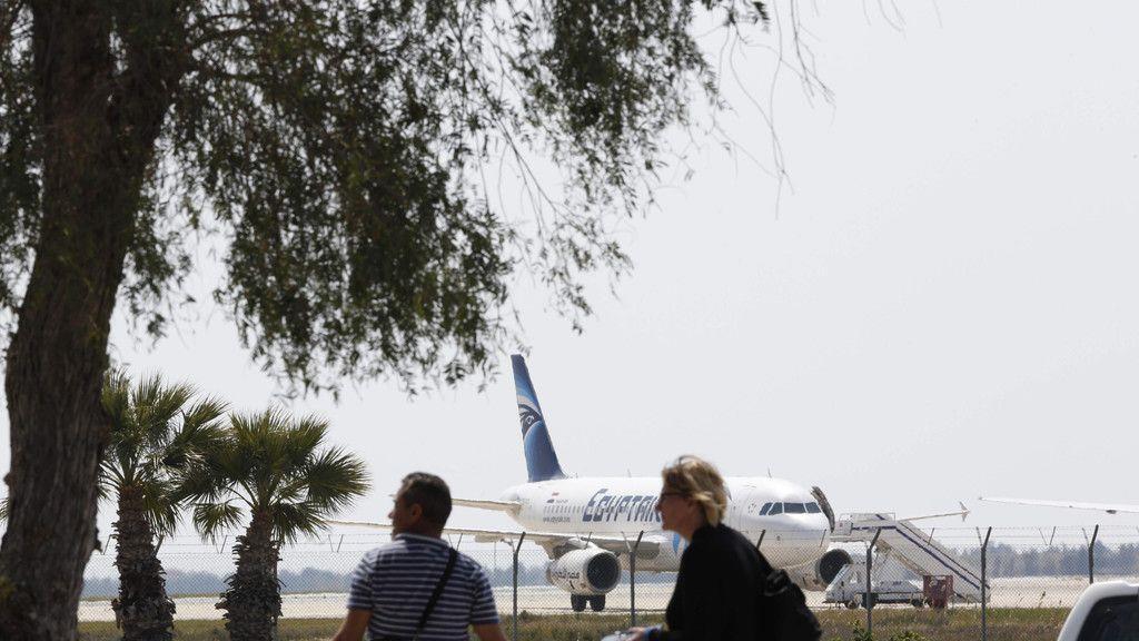 Ägyptisches Flugzeug entführt