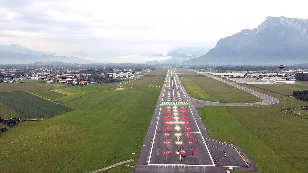 SYMB_Flughafen, SYMB_Airport, SYMB_FlughafenSalzburg