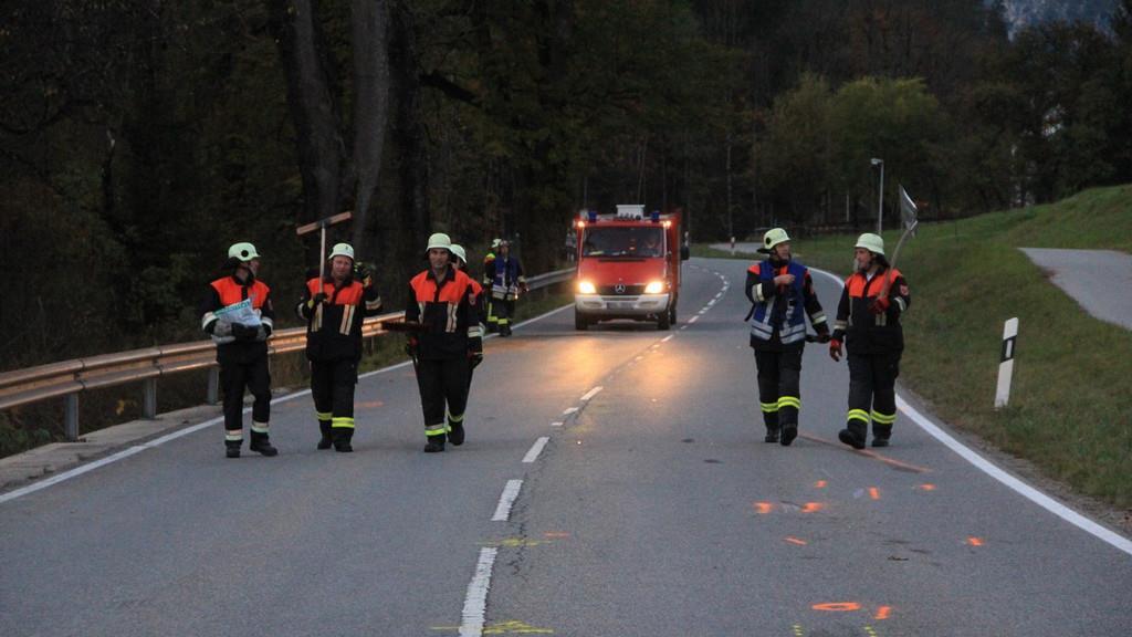 Bilder vom Unfallort auf der B20