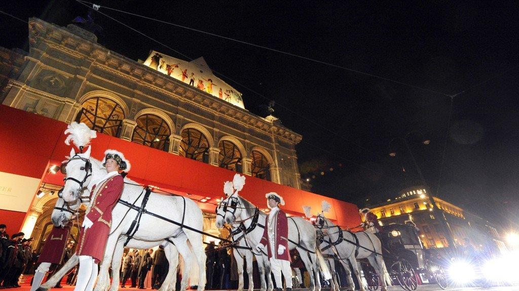 Opernball 2013: Roter Teppich Promis
