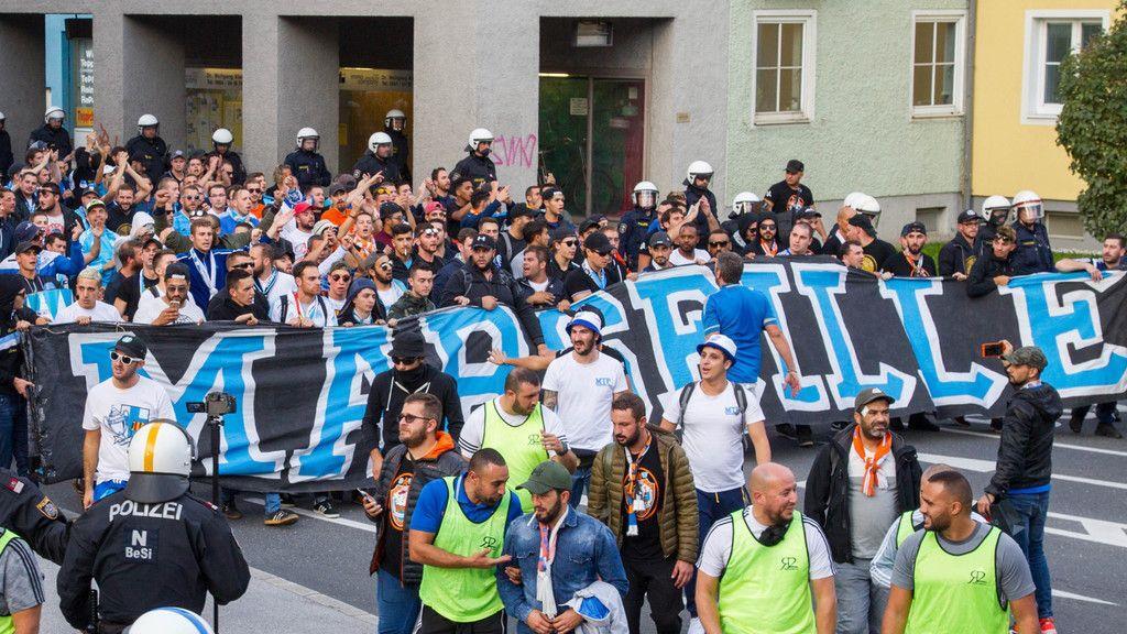 Fanmarsch Marseille vs. RB Salzburg