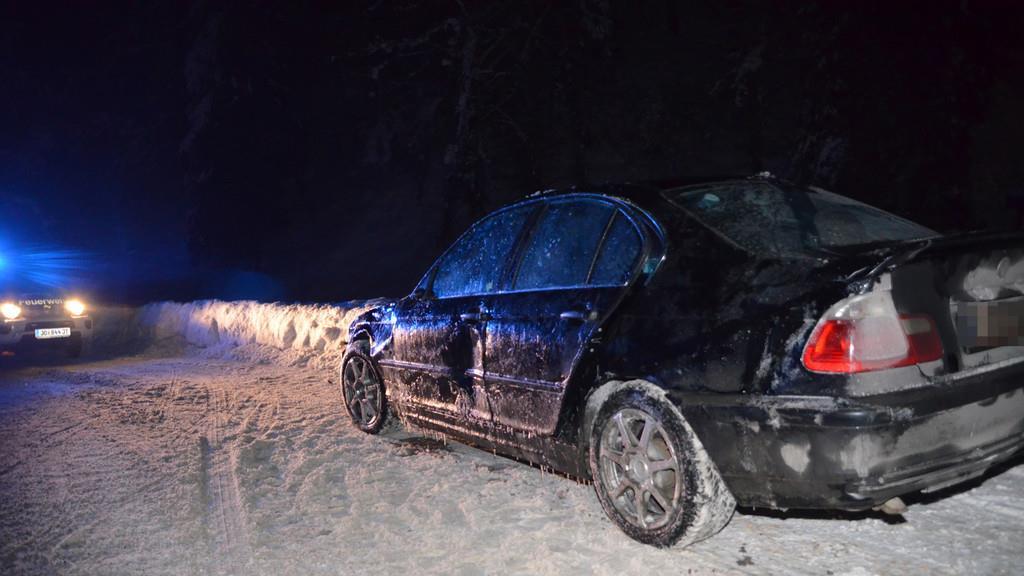 Pkw kracht in Schwarzach in Bach